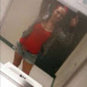 Meet your Posher, Elysia